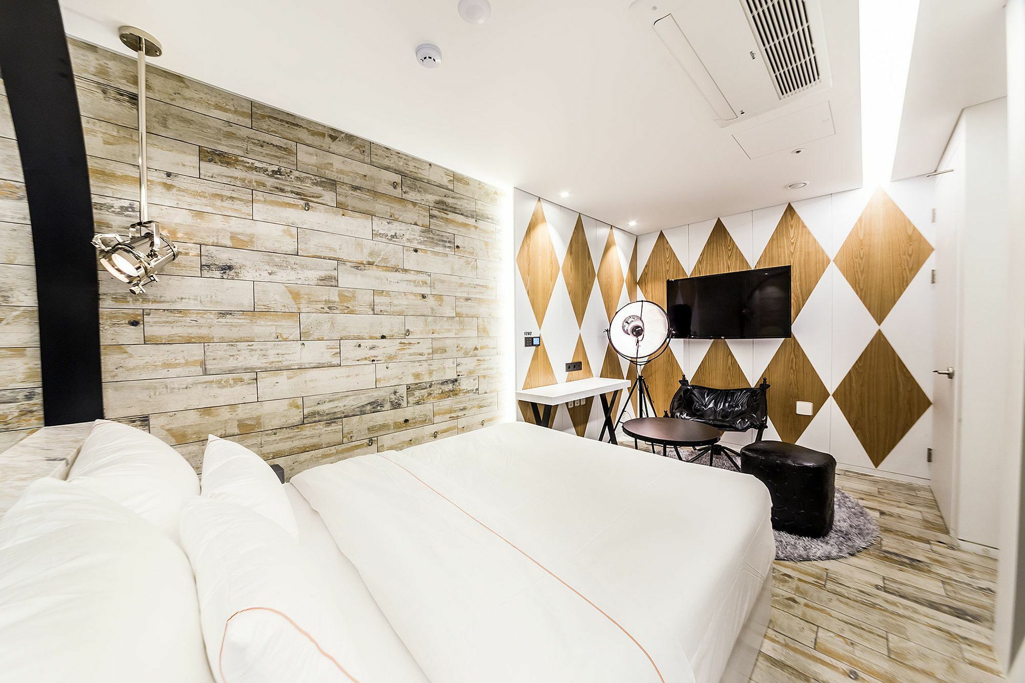 Hotel Forestar Сеул Экстерьер фото